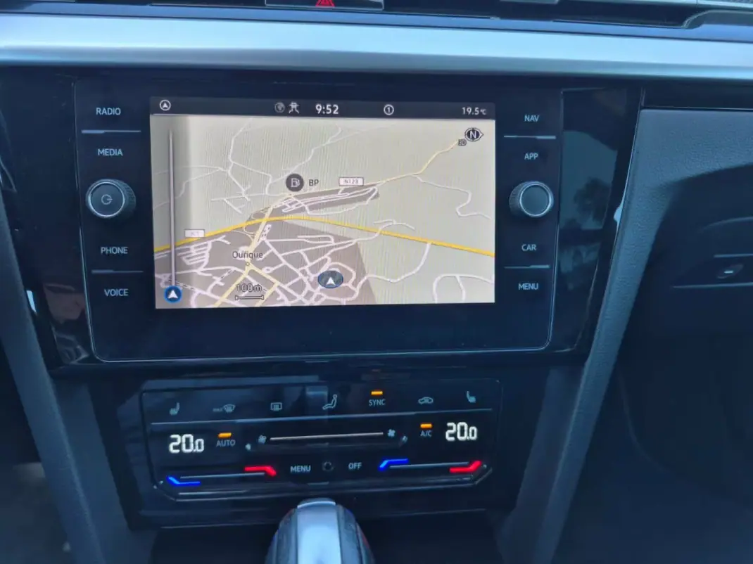 Volkswagen Arteon Shooting Brake 2022 - 33900 EUR, 87074 km - AUTO.MOTO.pt - 87074km - foto 14 de 29