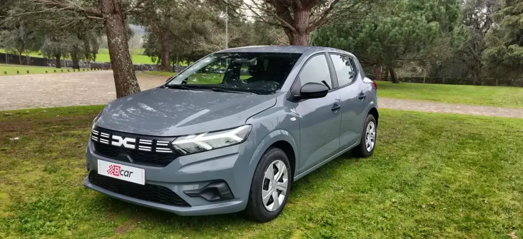 Dacia Sandero 2025 - 16990 EUR, 2000 km - AUTO.MOTO.pt - 2000km - foto 6 de 39
