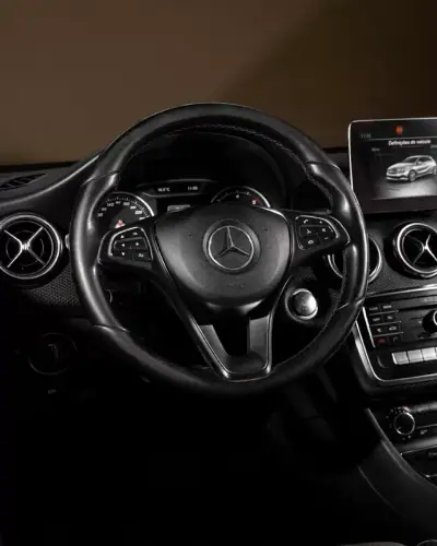 Mercedes-Benz A 180 2018 - 19950 EUR, 128000 km - AUTO.MOTO.pt - 128000km - foto 9 de 24
