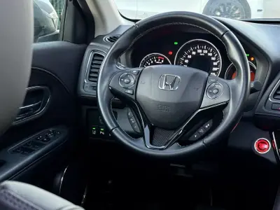 Honda HR-V 2020 - 23850 EUR, 39000 km - AUTO.MOTO.pt - 39000km - foto 9 de 21