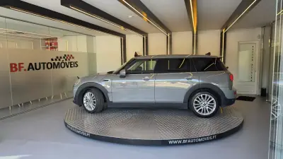 MINI Clubman 2017 - 13900 EUR, 157631 km - AUTO.MOTO.pt - 157631km - foto 15 de 55