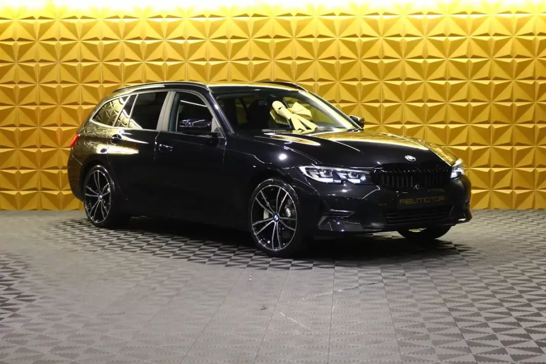 BMW 320 2021 - 26800 EUR, 137000 km - AUTO.MOTO.pt - 137000km - foto 5 de 28