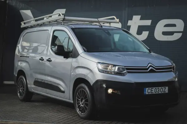 Citroën 2019 - 19880 EUR, 83120 km - AUTO.MOTO.pt - 83120km - foto 25 de 28