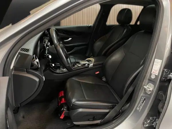 Mercedes-Benz C 180 2015 - 14950 EUR, 208000 km - AUTO.MOTO.pt - 208000km - foto 7 de 20