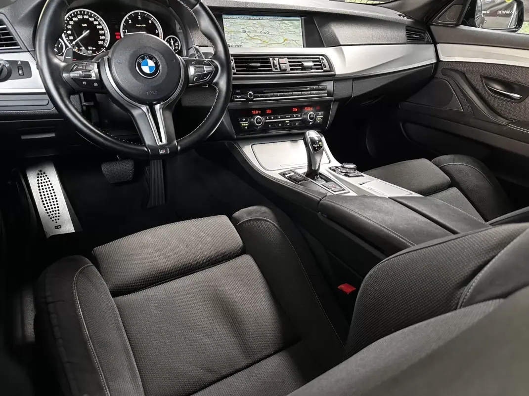 BMW 520 2013 - 18500 EUR, 225820 km - AUTO.MOTO.pt - 225820km - foto 20 de 41