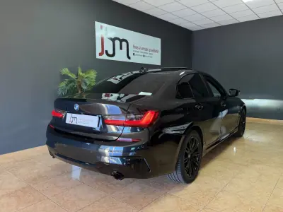 BMW 320 2022 — foto 4 de 27