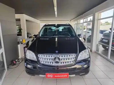 Mercedes-Benz ML 320 2006 - 17990 EUR, 269000 km - AUTO.MOTO.pt - 269000km - foto 4 de 32