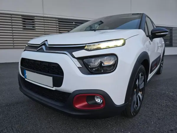 Citroën C3 2021 - 9900 EUR, 117700 km - AUTO.MOTO.pt - 117700km - foto 9 de 25
