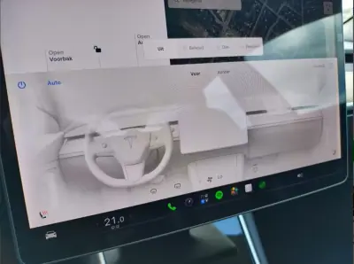 Tesla Model 3 2019 - 22900 EUR, 224000 km - AUTO.MOTO.pt - 224000km - foto 22 de 26
