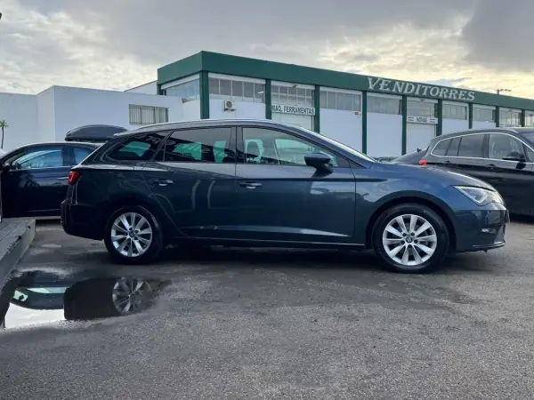 SEAT Leon ST 2020 - 13000 EUR, 124384 km - AUTO.MOTO.pt - 124384km - foto 3 de 24