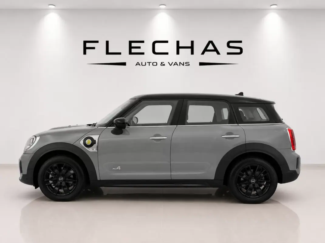 MINI Countryman 2021 - 29900 EUR, 68000 km - AUTO.MOTO.pt - 68000km - foto 1 de 7