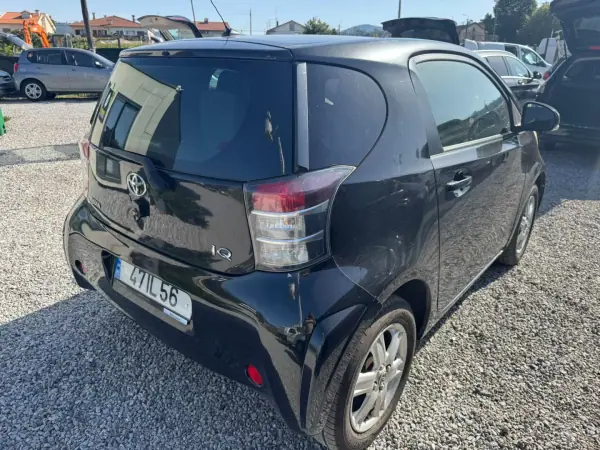 Toyota iQ 1.0 VVT-i 2009 Gasolina