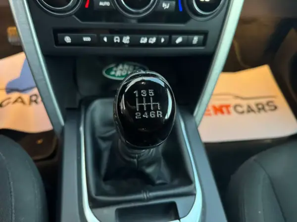 Land Rover Discovery Sport 2018 - 23900 EUR, 100950 km - AUTO.MOTO.pt - 100950km - foto 6 de 19