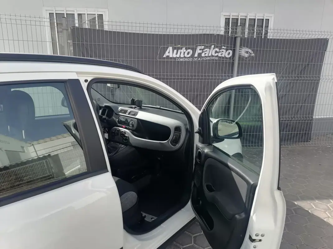 Fiat Panda 2022 - 10900 EUR, 74186 km - 74186km - foto 6 de 12