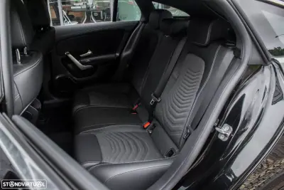 Mercedes-Benz CLA 180 2024 - 33990 EUR, 28922 km - AUTO.MOTO.pt - 28922km - foto 26 de 40