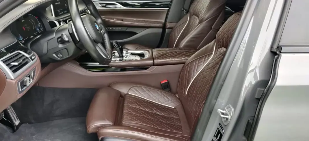 BMW 745 2020 - 56490 EUR, 143650 km - AUTO.MOTO.pt - 143650km - foto 13 de 60