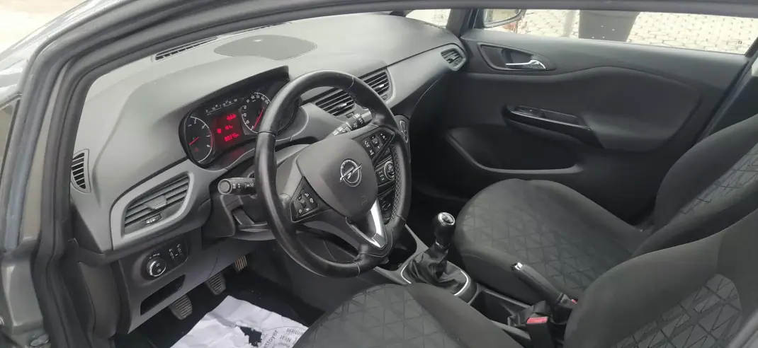 Opel Corsa 2019 - 10900 EUR, 80374 km - AUTO.MOTO.pt - 80374km - foto 7 de 10