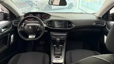 Peugeot 308 SW 2019 - 13990 EUR, 134327 km - AUTO.MOTO.pt - 134327km - foto 27 de 28
