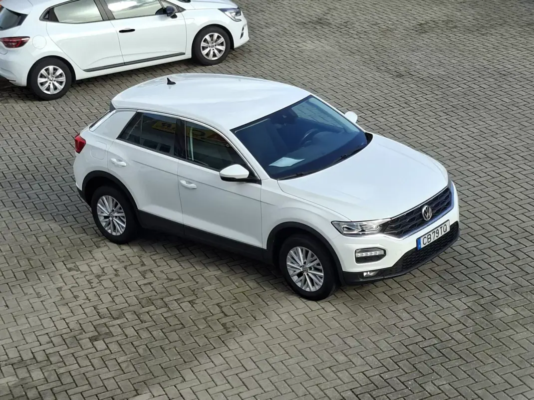 Volkswagen T-Roc 2020 - 19850 EUR, 109200 km - AUTO.MOTO.pt - 109200km - foto 24 de 25