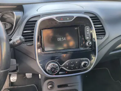 Renault Captur 2017 - 9900 EUR, 203500 km - 203500km - foto 9 de 14