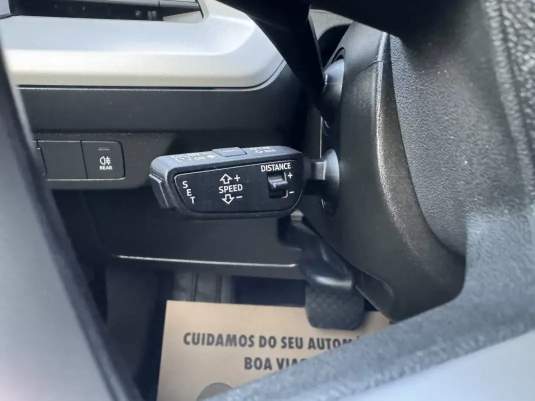 Audi Q4 e-tron 2021 - 29900 EUR, 79000 km - 79000km - foto 35 de 46