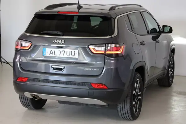 Jeep Compass 2021 - 23990 EUR, 73522 km - AUTO.MOTO.pt - 73522km - foto 21 de 41