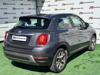Fiat 500X 2018 - 13250 EUR, 85000 km - AUTO.MOTO.pt - 85000km - foto 8 de 26