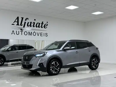 Peugeot 2008 2021 - 17990 EUR, 99850 km - AUTO.MOTO.pt - 99850km - foto 2 de 23