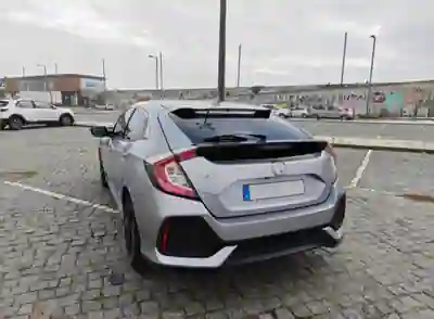 Honda Civic 2018 - 16700 EUR, 119000 km - 119000km - foto 6 de 15