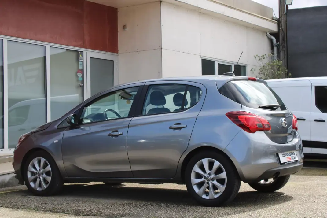 Opel Corsa 2017 - 9990 EUR, 64000 km - AUTO.MOTO.pt - 64000km - foto 10 de 25
