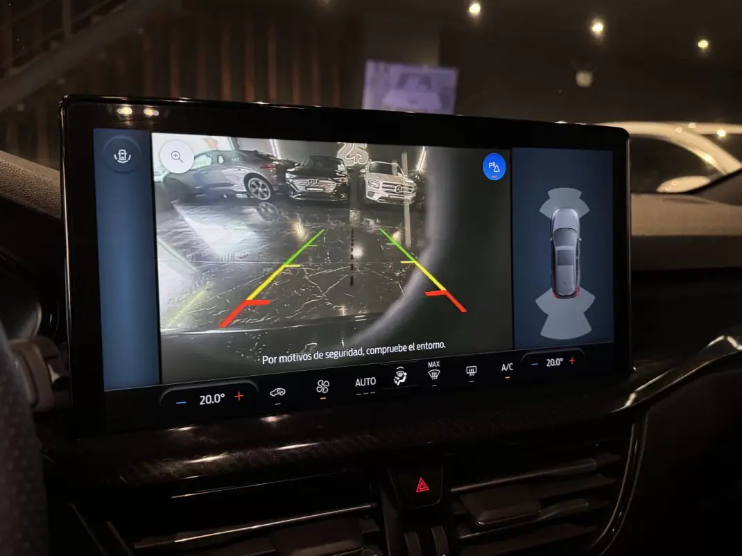 Ford Focus 2024 - 20990 EUR, 51400 km - AUTO.MOTO.pt - 51400km - foto 27 de 36