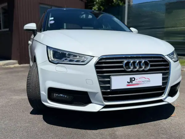 Audi A1 Sportback 2016 - 12990 EUR, 158353 km - AUTO.MOTO.pt - 158353km - foto 3 de 17