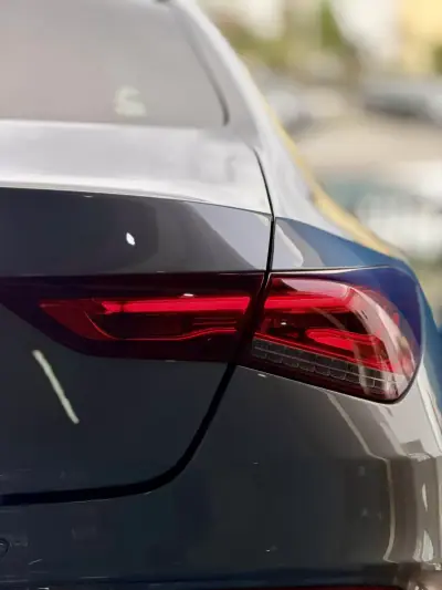Mercedes-Benz CLA 180 2019 - 29950 EUR, 73000 km - AUTO.MOTO.pt - 73000km - foto 31 de 33