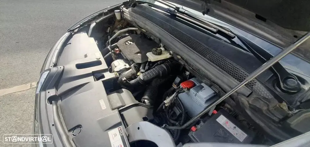 Citroën C4 Spacetourer 2020 - 17500 EUR, 220000 km - AUTO.MOTO.pt - 220000km - foto 17 de 18