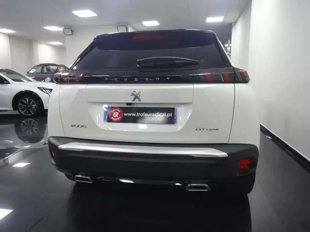 Peugeot 2008 2020 - 17500 EUR, 59000 km - AUTO.MOTO.pt - 59000km - foto 8 de 28