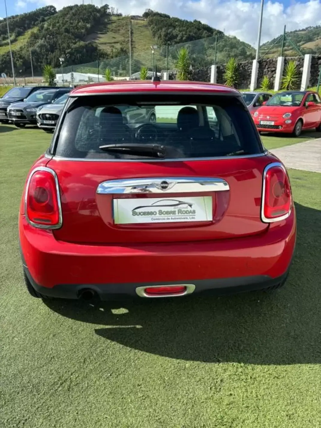 MINI One 2014 - 14990 EUR, 203600 km - AUTO.MOTO.pt - 203600km - foto 4 de 11