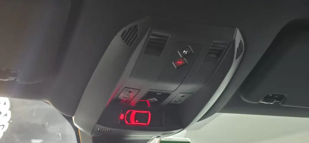 DS DS7 Crossback 2019 - 20990 EUR, 170000 km - AUTO.MOTO.pt - 170000km - foto 54 de 59