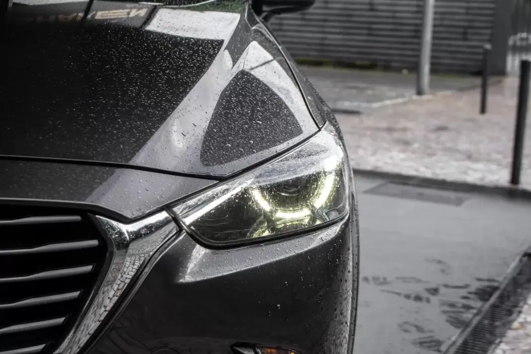 Mazda CX-3 2016 - 12990 EUR, 111568 km - AUTO.MOTO.pt - 111568km - foto 8 de 39