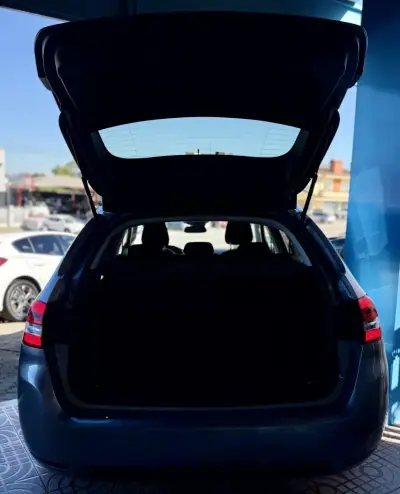 Peugeot 308 SW 2019 - 10950 EUR, 114000 km - 114000km - foto 24 de 25