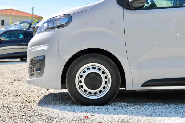 Fiat 2023 - 18500 EUR, 80000 km - AUTO.MOTO.pt - 80000km - foto 5 de 21