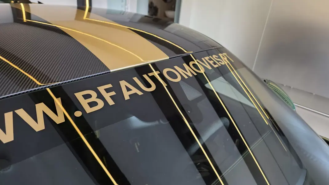 Porsche 992 2021 - 235000 EUR, 15666 km - AUTO.MOTO.pt - 15666km - foto 32 de 61