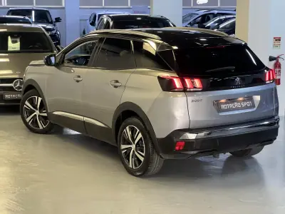 Peugeot 3008 2018 - 14990 EUR, 103000 km - 103000km - foto 14 de 35