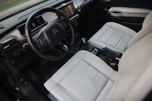 Citroën C4 Cactus 2018 - 13990 EUR, 113200 km - AUTO.MOTO.pt - 113200km - foto 6 de 30