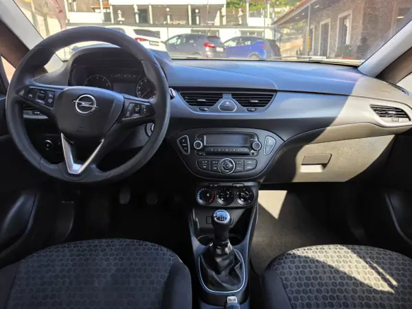 Opel Corsa 2015 - 6450 EUR, 149000 km - AUTO.MOTO.pt - 149000km - foto 3 de 7
