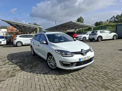 Renault Mégane Sport Tourer 2014 - 11500 EUR, 130900 km - AUTO.MOTO.pt - 130900km - foto 4 de 28