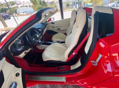 Ferrari F8 Tributo 2022 - 425600 EUR, 4336 km - AUTO.MOTO.pt - 4336km - foto 31 de 54