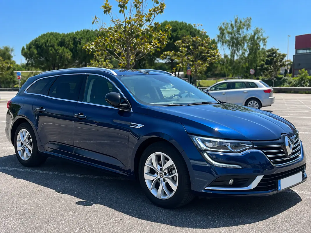 Renault Talisman Sport Tourer 2018 - 10800 EUR, 188000 km - 188000km - foto 4 de 11
