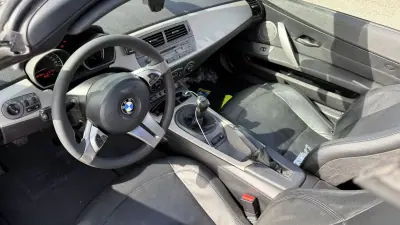 BMW Z4 2005 - 19900 EUR, 97000 km - AUTO.MOTO.pt - 97000km - foto 11 de 27
