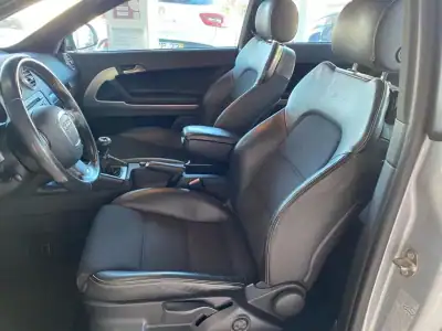 Audi A3 2010 - 12490 EUR, 259207 km - AUTO.MOTO.pt - 259207km - foto 12 de 33