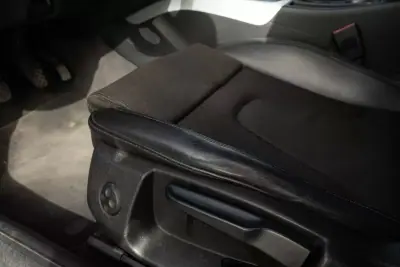 Audi A5 Sportback 2009 - 11900 EUR, 270425 km - AUTO.MOTO.pt - 270425km - foto 13 de 25